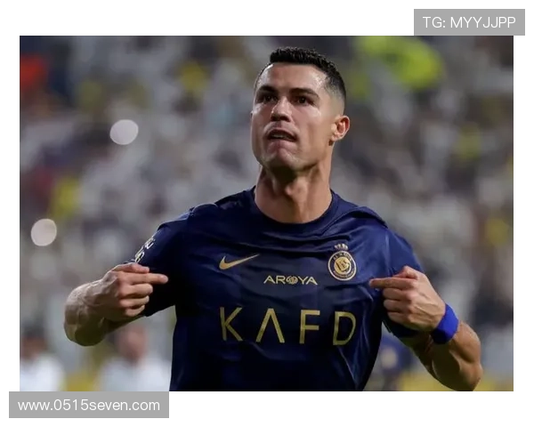 从贫困少年到世界足球巨星c罗的传奇成长之路与辉煌成就 从贫困少年到世界足球巨星c罗的传奇成长之路与辉煌成就