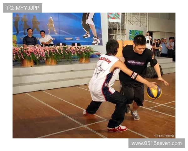 成都篮球队快攻战术分析及其在比赛中的成效与不足之处探讨 成都篮球队快攻战术分析及其在比赛中的成效与不足之处探讨