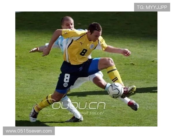 足球明星们的球鞋风采与科技结合的完美演绎 足球明星们的球鞋风采与科技结合的完美演绎