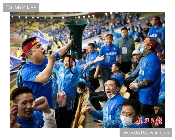 武汉羽毛球队状态引发热议球迷对表现和未来发展各抒己见